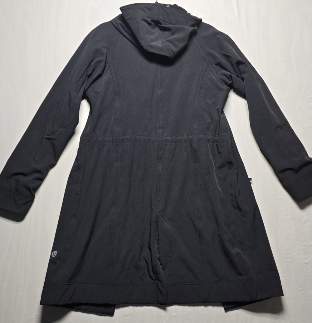 Lululemon Long Hooded Jacket Parka Coat Women Size 8 Black